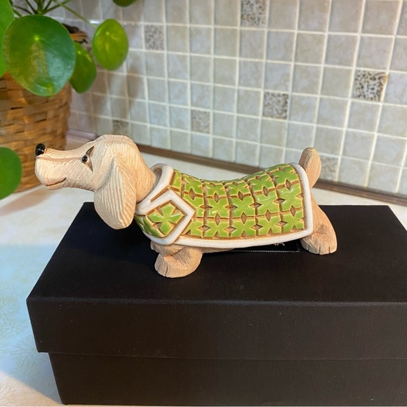 Vintage Artesania Rinconada Dachshund puppy dog Uruguay Hand Carved Figurine - Picture 4 of 9